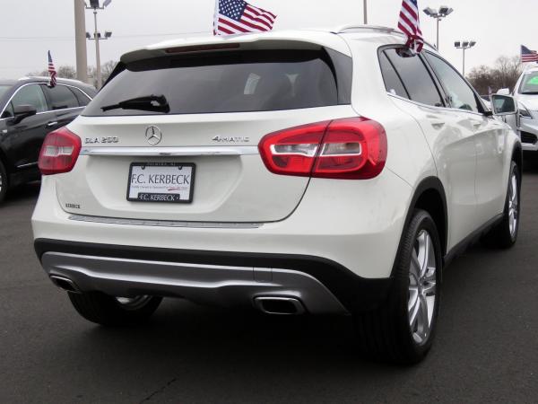 Used 2015 Mercedes-Benz GLA-Class GLA 250 for sale Sold at Rolls-Royce Motor Cars Philadelphia in Palmyra NJ 08065 6