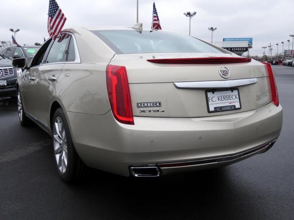 Used 2015 Cadillac XTS Luxury for sale Sold at Rolls-Royce Motor Cars Philadelphia in Palmyra NJ 08065 4
