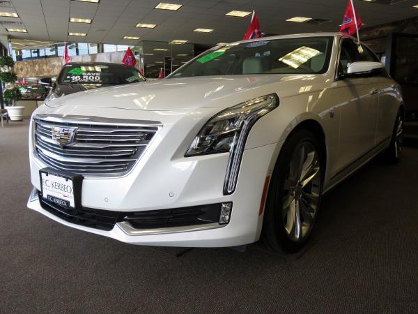 Used 2017 Cadillac CT6 Platinum AWD for sale Sold at Rolls-Royce Motor Cars Philadelphia in Palmyra NJ 08065 4