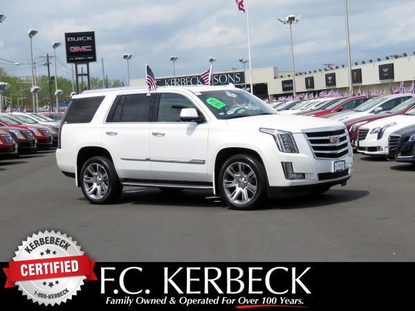 Used 2016 Cadillac Escalade Luxury Collection for sale Sold at Rolls-Royce Motor Cars Philadelphia in Palmyra NJ 08065 1