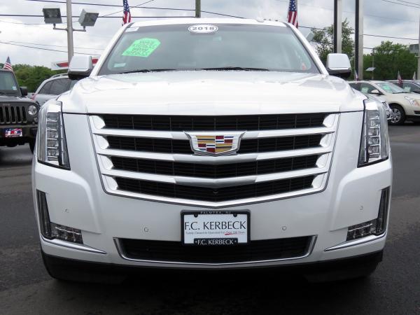 Used 2018 Cadillac Escalade ESV Luxury for sale Sold at Rolls-Royce Motor Cars Philadelphia in Palmyra NJ 08065 3