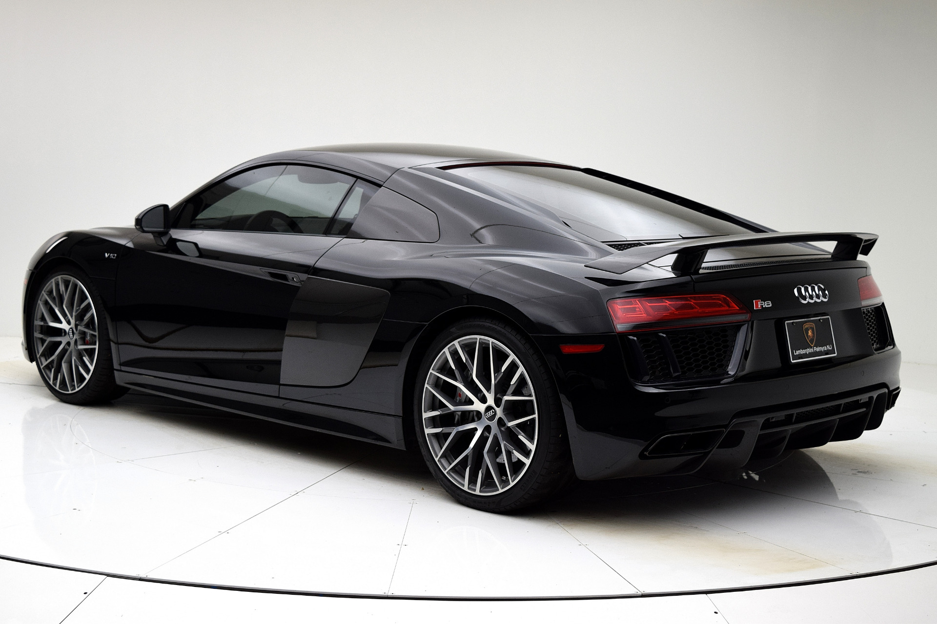 Used 2017 Audi R8 Coupe V10 plus For Sale ($135,880) | Rolls-Royce ...