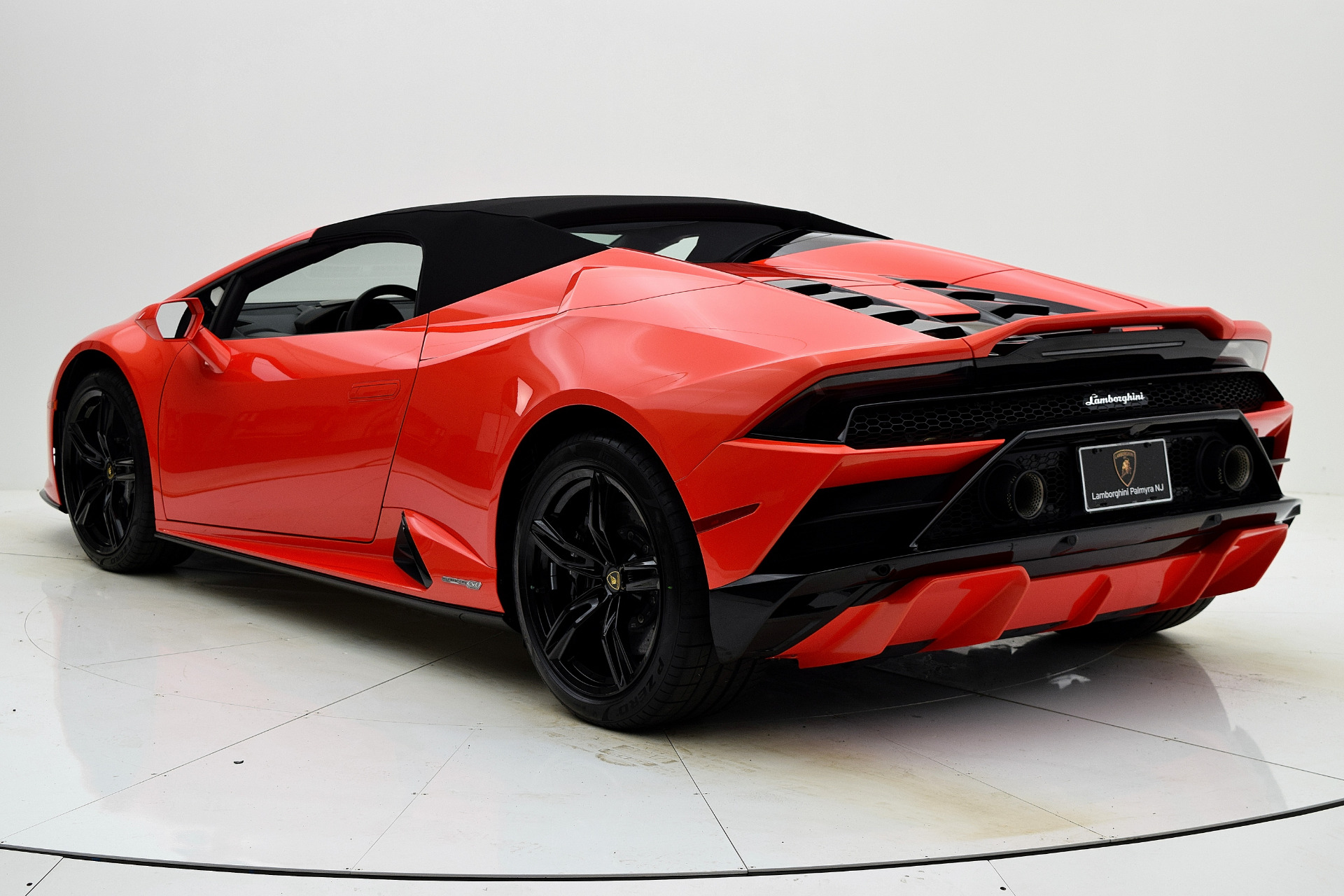 Lamborghini Huracan EVO 2021