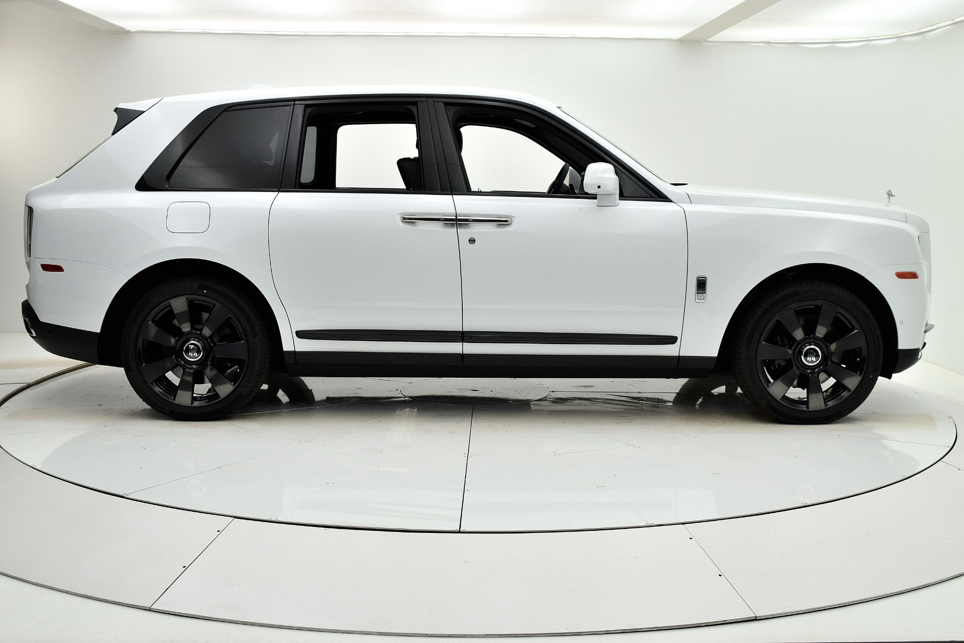 New 2021 Rolls-Royce Cullinan For Sale ($375,900)  Rolls-Royce Motor Cars  Philadelphia Stock #21R113