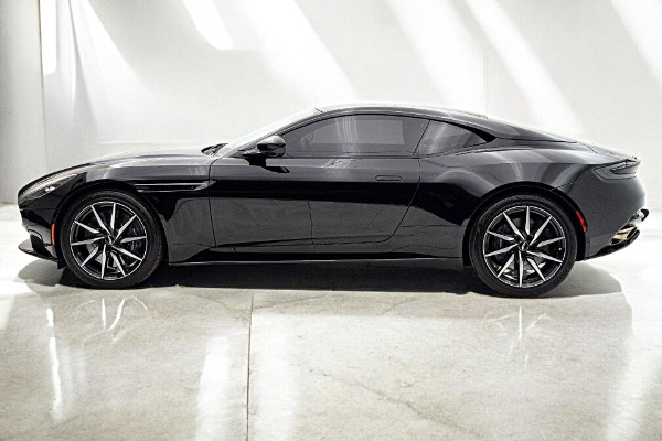 Used 2018 Aston Martin DB11 V8 Coupe for sale $109,000 at Rolls-Royce Motor Cars Philadelphia in Palmyra NJ 08065 3