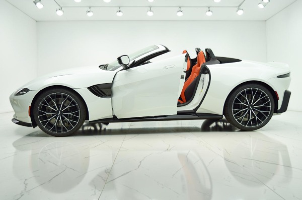 Used 2023 Aston Martin Vantage Roadster for sale $154,000 at Rolls-Royce Motor Cars Philadelphia in Palmyra NJ 08065 4