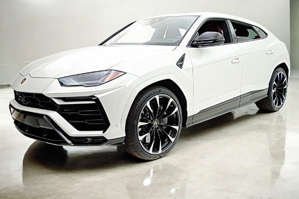 Used Used 2022 Lamborghini Urus /SELEZIONE PRE-OWNED CERTIFIED for sale $239,000 at Rolls-Royce Motor Cars Philadelphia in Palmyra NJ