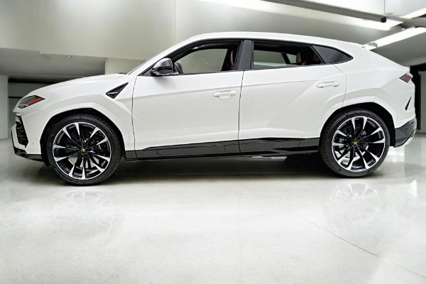 Used 2022 Lamborghini Urus /SELEZIONE PRE-OWNED CERTIFIED for sale $239,000 at Rolls-Royce Motor Cars Philadelphia in Palmyra NJ 08065 3