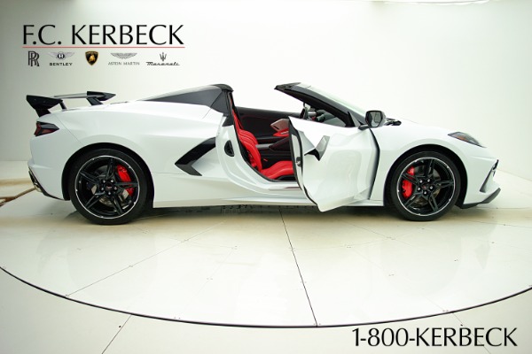 Used 2021 Chevrolet Corvette 2LT Convertible for sale Sold at Rolls-Royce Motor Cars Philadelphia in Palmyra NJ 08065 4