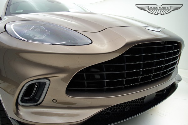 Used 2022 Aston Martin DBX for sale $176,000 at Rolls-Royce Motor Cars Philadelphia in Palmyra NJ 08065 3