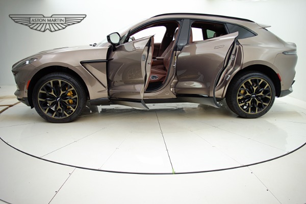 Used 2022 Aston Martin DBX for sale $176,000 at Rolls-Royce Motor Cars Philadelphia in Palmyra NJ 08065 4