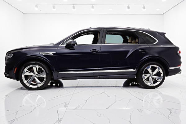 Used 2023 Bentley Bentayga EWB V8 for sale $165,000 at Rolls-Royce Motor Cars Philadelphia in Palmyra NJ 08065 3