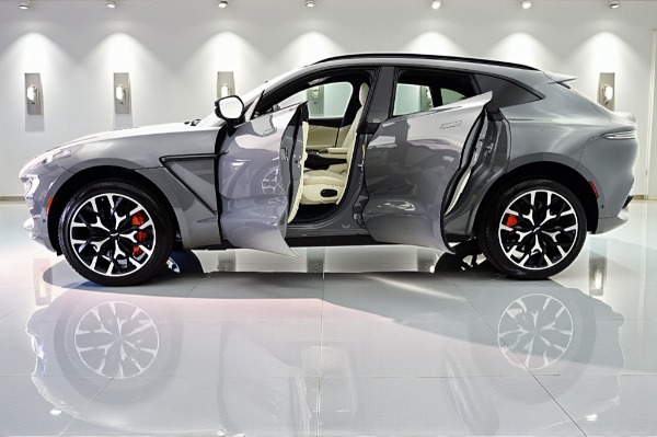 Used 2022 Aston Martin  DBX for sale $85,000 at Rolls-Royce Motor Cars Philadelphia in Palmyra NJ 08065 4