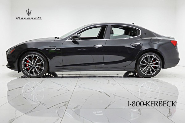 Used 2023 Maserati Ghibli Modena Q4 for sale $55,000 at Rolls-Royce Motor Cars Philadelphia in Palmyra NJ 08065 3