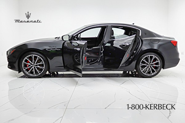 Used 2023 Maserati Ghibli Modena Q4 for sale $55,000 at Rolls-Royce Motor Cars Philadelphia in Palmyra NJ 08065 4