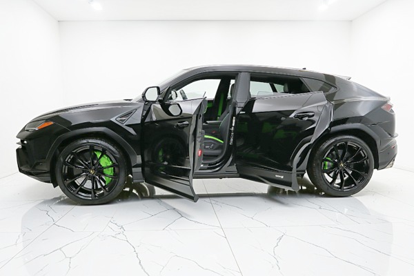 Used 2024 Lamborghini Urus S for sale $269,000 at Rolls-Royce Motor Cars Philadelphia in Palmyra NJ 08065 4