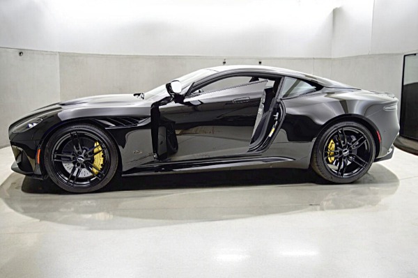 Used 2022 Aston Martin DBS Superleggera for sale Sold at Rolls-Royce Motor Cars Philadelphia in Palmyra NJ 08065 4