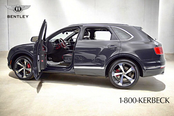 Used 2020 Bentley Bentayga V8/LEASE OPTIONS AVAILABLE for sale $109,000 at Rolls-Royce Motor Cars Philadelphia in Palmyra NJ 08065 4