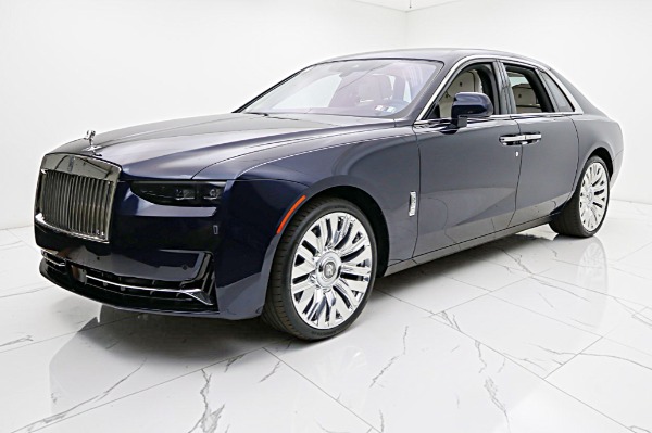 Used 2025 Rolls-Royce Ghost /LEASE OPTIONS AVAILABLE for sale $359,000 at Rolls-Royce Motor Cars Philadelphia in Palmyra NJ 08065 2