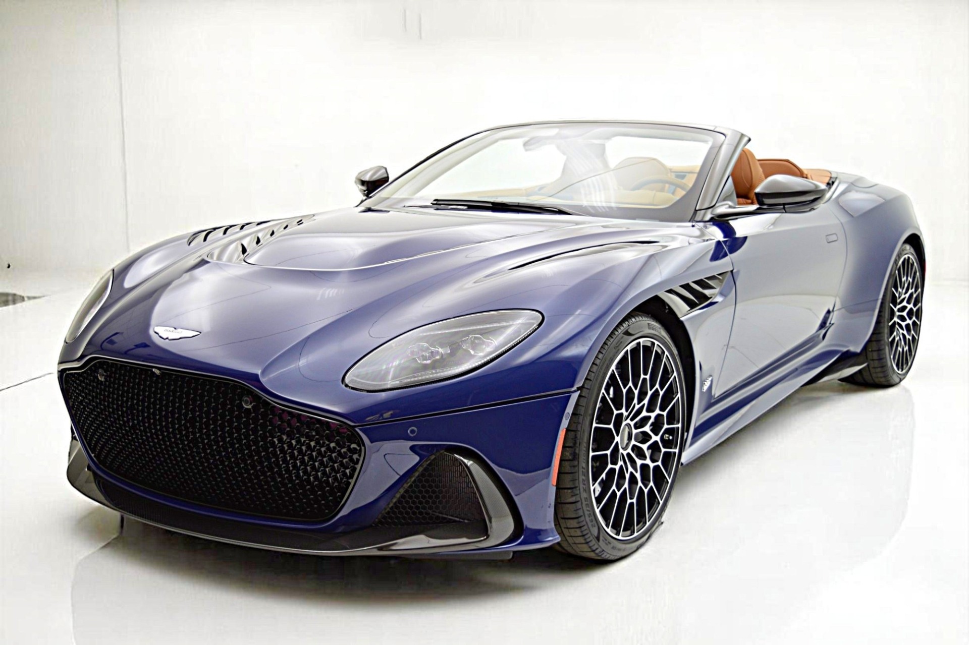 Used 2023 Aston Martin DBS 770 Ultimate Volante for sale $399,000 at Rolls-Royce Motor Cars Philadelphia in Palmyra NJ 08065 2