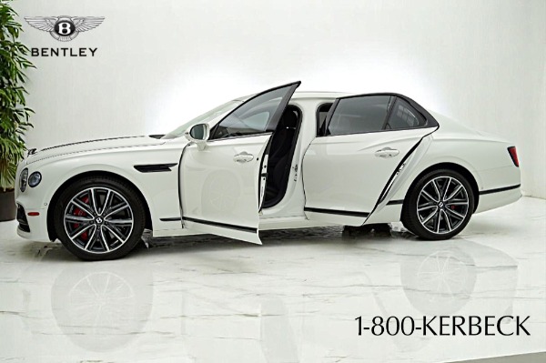 Used 2021 Bentley Flying Spur V8/LEASE OPTIONS AVAILABLE for sale $169,000 at Rolls-Royce Motor Cars Philadelphia in Palmyra NJ 08065 4