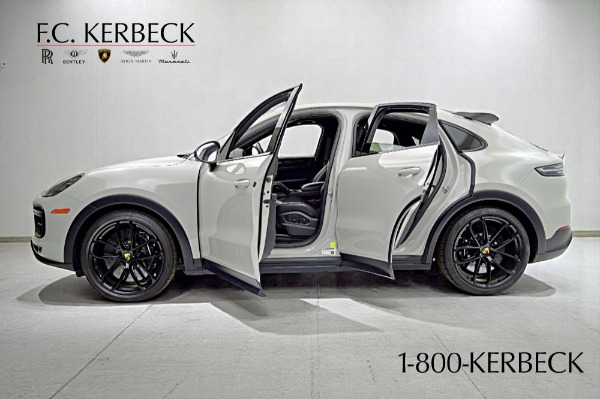 Used 2022 Porsche Cayenne Turbo GT for sale $139,000 at Rolls-Royce Motor Cars Philadelphia in Palmyra NJ 08065 4