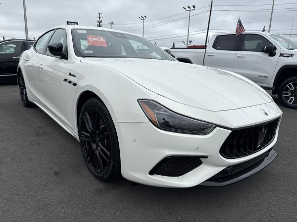 Used 2023 Maserati Ghibli Modena Q4 for sale $56,599 at Rolls-Royce Motor Cars Philadelphia in Palmyra NJ 08065 3