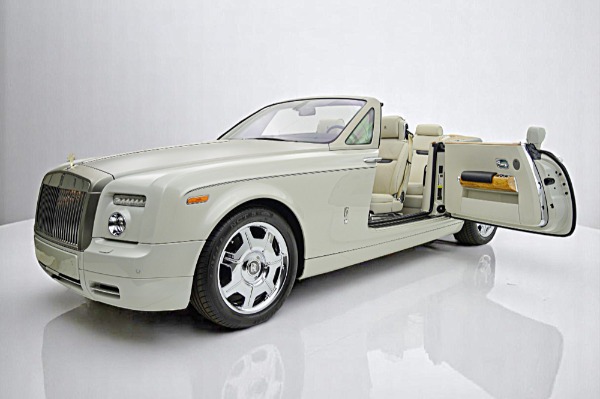 Used 2009 Rolls-Royce Phantom Drophead Coupe for sale Sold at Rolls-Royce Motor Cars Philadelphia in Palmyra NJ 08065 3