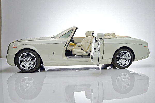 Used 2009 Rolls-Royce Phantom Drophead Coupe for sale Sold at Rolls-Royce Motor Cars Philadelphia in Palmyra NJ 08065 4