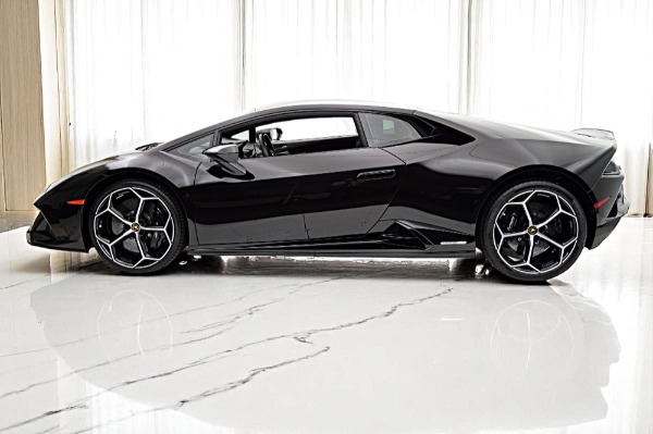 Used 2020 Lamborghini Huracan EVO for sale $285,000 at Rolls-Royce Motor Cars Philadelphia in Palmyra NJ 08065 3
