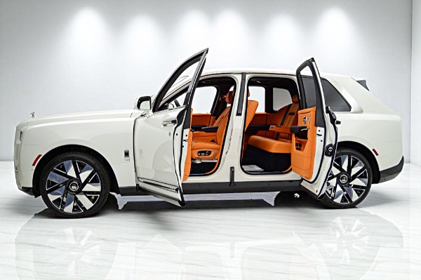 New 2025 Rolls-Royce Cullinan for sale $483,475 at Rolls-Royce Motor Cars Philadelphia in Palmyra NJ 08065 4