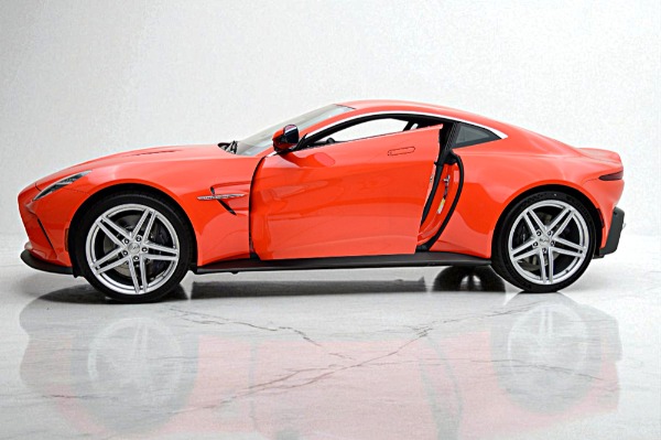 New 2025 Aston Martin Vantage for sale $210,500 at Rolls-Royce Motor Cars Philadelphia in Palmyra NJ 08065 4
