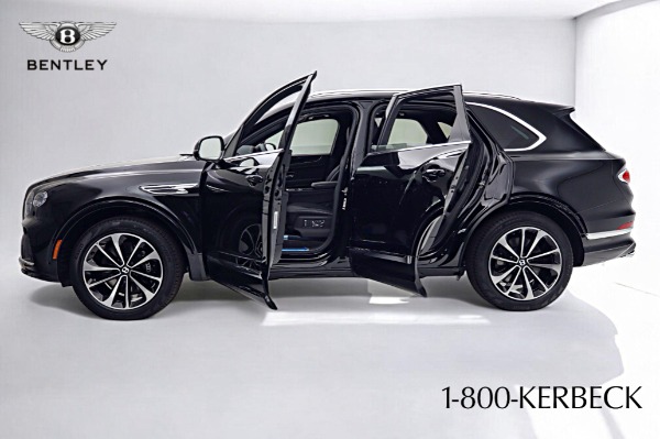 New 2025 Bentley Bentayga V8 for sale $240,545 at Rolls-Royce Motor Cars Philadelphia in Palmyra NJ 08065 4