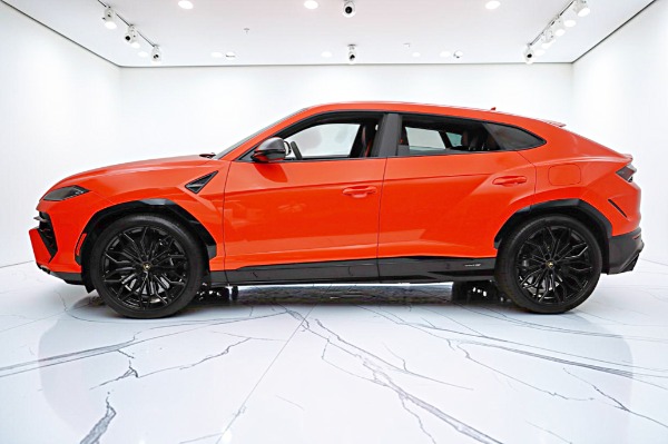 Used 2025 Lamborghini Urus SE/LEASE OPTIONS AVAILABLE for sale $305,000 at Rolls-Royce Motor Cars Philadelphia in Palmyra NJ 08065 3