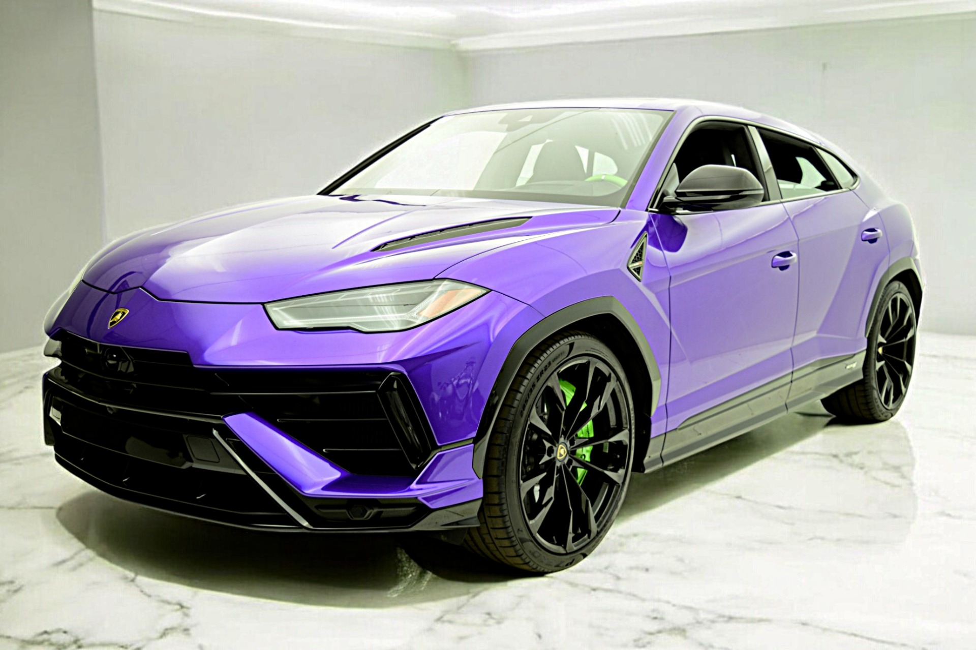 Used 2024 Lamborghini Urus S for sale $269,000 at Rolls-Royce Motor Cars Philadelphia in Palmyra NJ 08065 2
