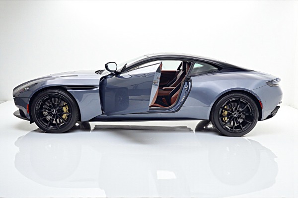 Used 2020 Aston Martin DB11 AMR for sale $139,000 at Rolls-Royce Motor Cars Philadelphia in Palmyra NJ 08065 4