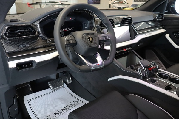 New 2026 LAMBORGHINI URUS SE for sale Sold at Rolls-Royce Motor Cars Philadelphia in Palmyra NJ 08065 3
