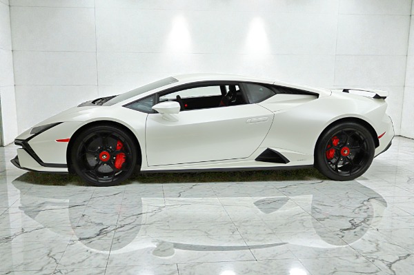 Used 2023 Lamborghini Huracan Tecnica/SELEZIONE PRE-OWNED CERTIFIED for sale $339,000 at Rolls-Royce Motor Cars Philadelphia in Palmyra NJ 08065 3