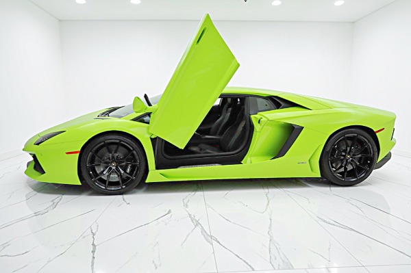 Used 2016 Lamborghini Aventador LP 700-4/ SELEZIONE PRE-OWNED CERTIFIED for sale Sold at Rolls-Royce Motor Cars Philadelphia in Palmyra NJ 08065 4