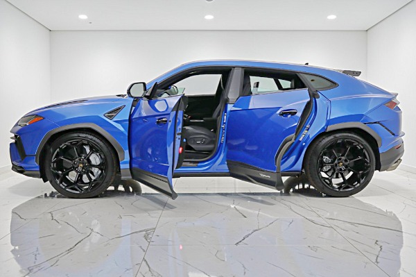 Used 2024 Lamborghini Urus Performante/LEASE OPTIONS AVAILABLE for sale Sold at Rolls-Royce Motor Cars Philadelphia in Palmyra NJ 08065 4