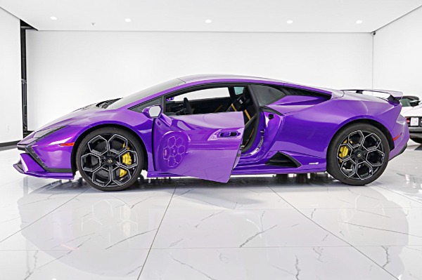 Used 2024 Lamborghini Huracan Tecnica/LEASE OPTIONS AVAILABLE for sale $359,000 at Rolls-Royce Motor Cars Philadelphia in Palmyra NJ 08065 4