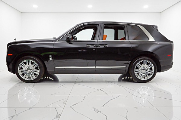 Used 2022 Rolls-Royce Cullinan for sale $319,000 at Rolls-Royce Motor Cars Philadelphia in Palmyra NJ 08065 3