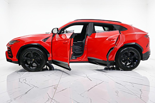 Used 2020 Lamborghini Urus for sale $159,000 at Rolls-Royce Motor Cars Philadelphia in Palmyra NJ 08065 4