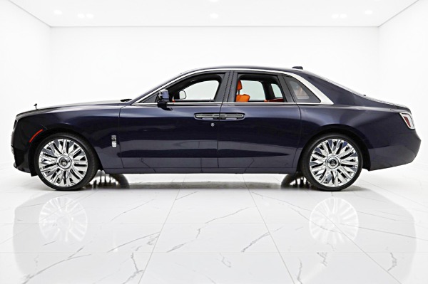 New 2027 Rolls-Royce Ghost for sale $426,950 at Rolls-Royce Motor Cars Philadelphia in Palmyra NJ 08065 4
