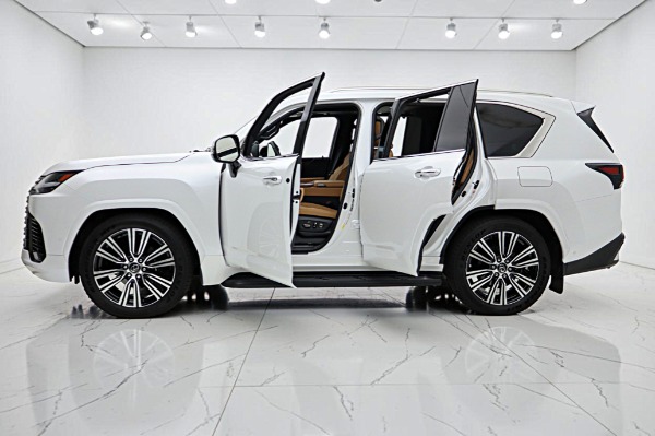 Used 2025 Lexus LX 700h Luxury for sale $112,000 at Rolls-Royce Motor Cars Philadelphia in Palmyra NJ 08065 4