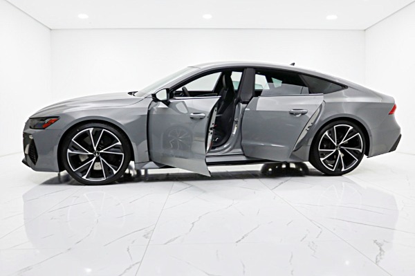 Used 2022 Audi RS 7 4.0T quattro for sale $89,000 at Rolls-Royce Motor Cars Philadelphia in Palmyra NJ 08065 4