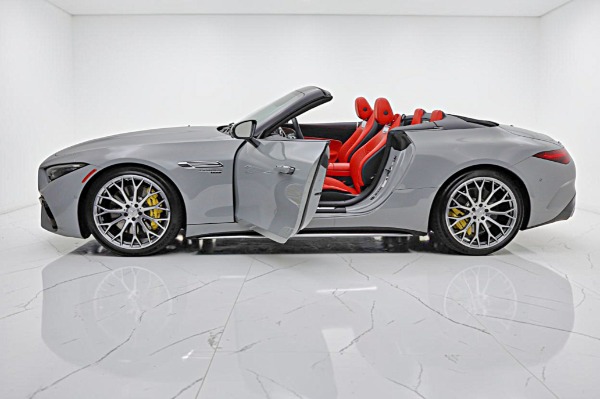 Used 2023 Mercedes-Benz SL-Class AMG 63 for sale $117,000 at Rolls-Royce Motor Cars Philadelphia in Palmyra NJ 08065 4