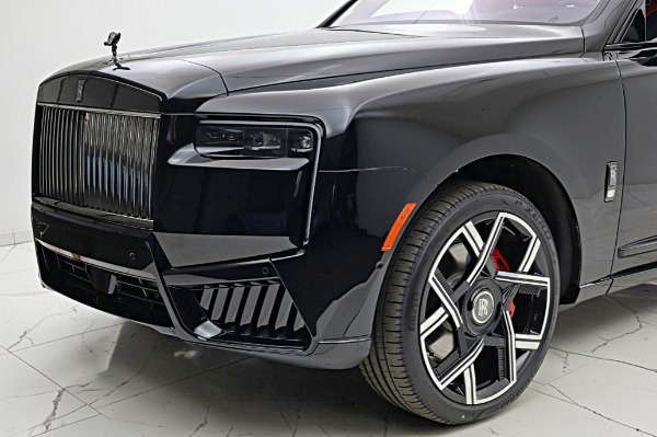 New 2027 Rolls-Royce Black Badge Cullinan for sale $573,250 at Rolls-Royce Motor Cars Philadelphia in Palmyra NJ 08065 3