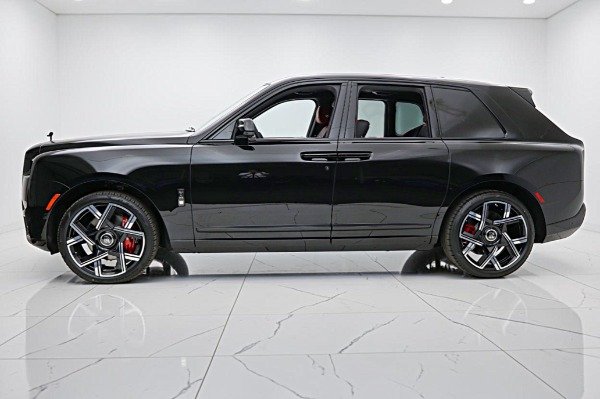 New 2027 Rolls-Royce Black Badge Cullinan for sale $573,250 at Rolls-Royce Motor Cars Philadelphia in Palmyra NJ 08065 4