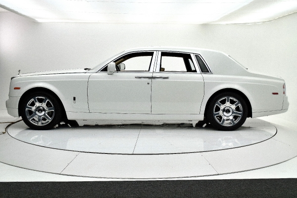 Used 2010 Rolls-Royce Phantom for sale Sold at Rolls-Royce Motor Cars Philadelphia in Palmyra NJ 08065 3
